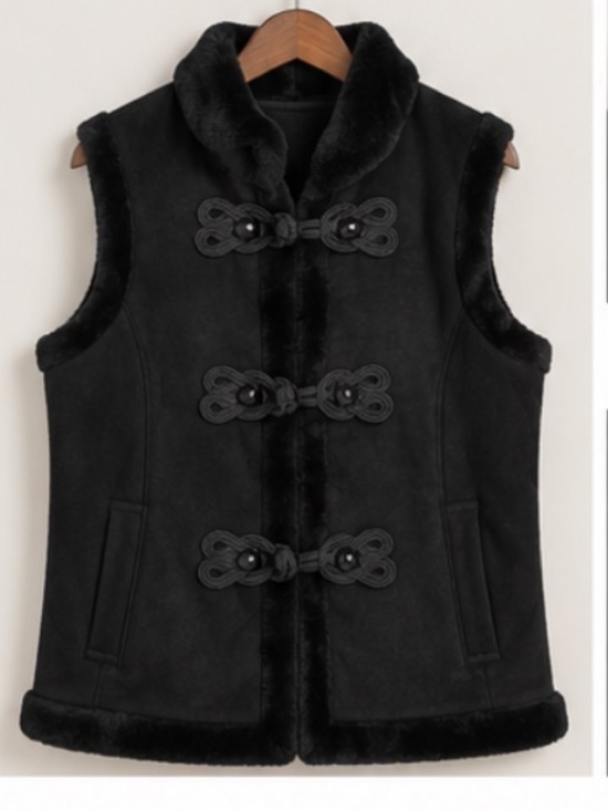 Coldwater Creek Jackets & Blazers - Cold water Greek Classic Black Faux-Shearling Vest size 10